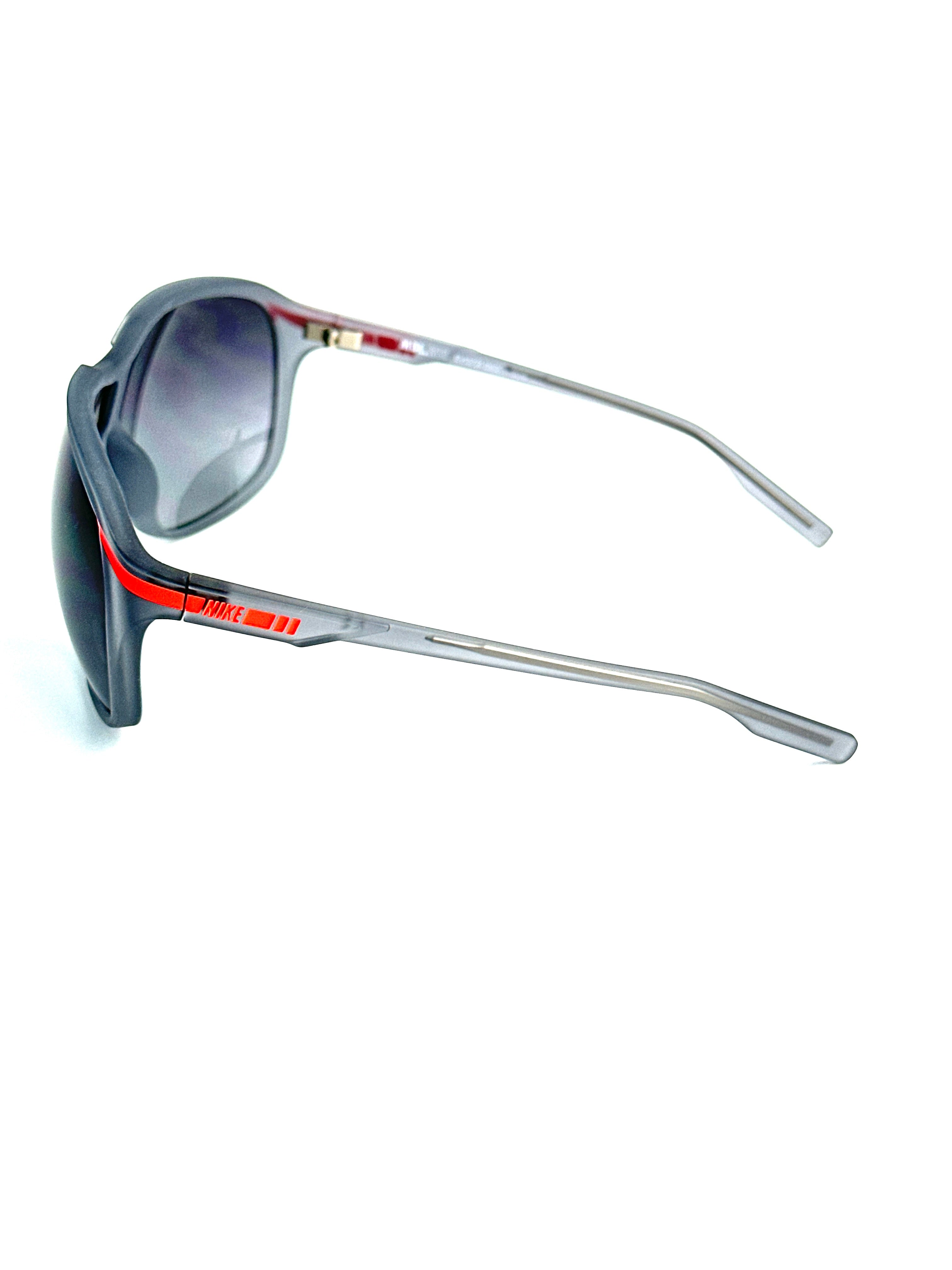 Occhiali da sole NIKE MDL 215