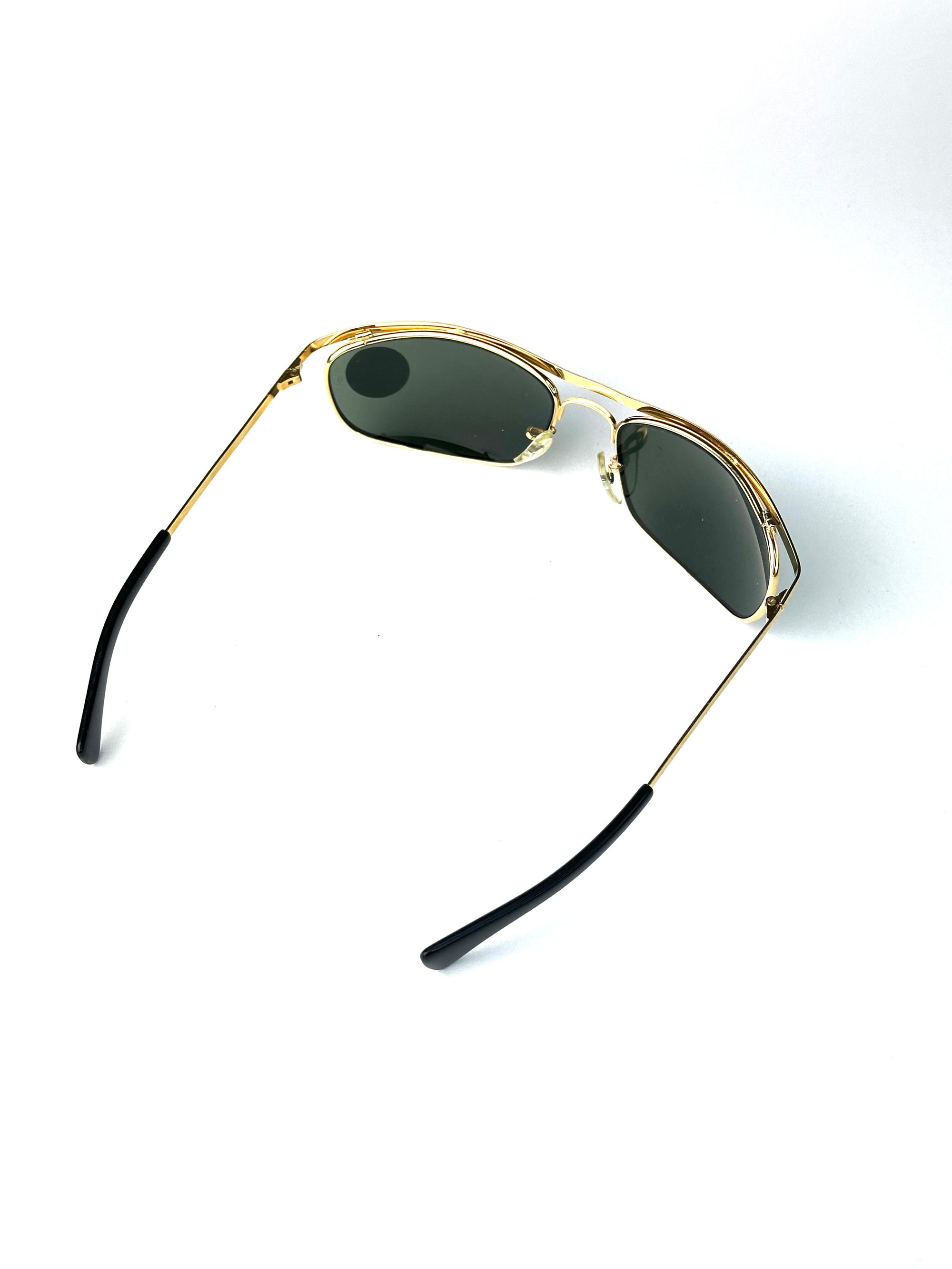 RAY-BAN BAUSCH AND LOMB