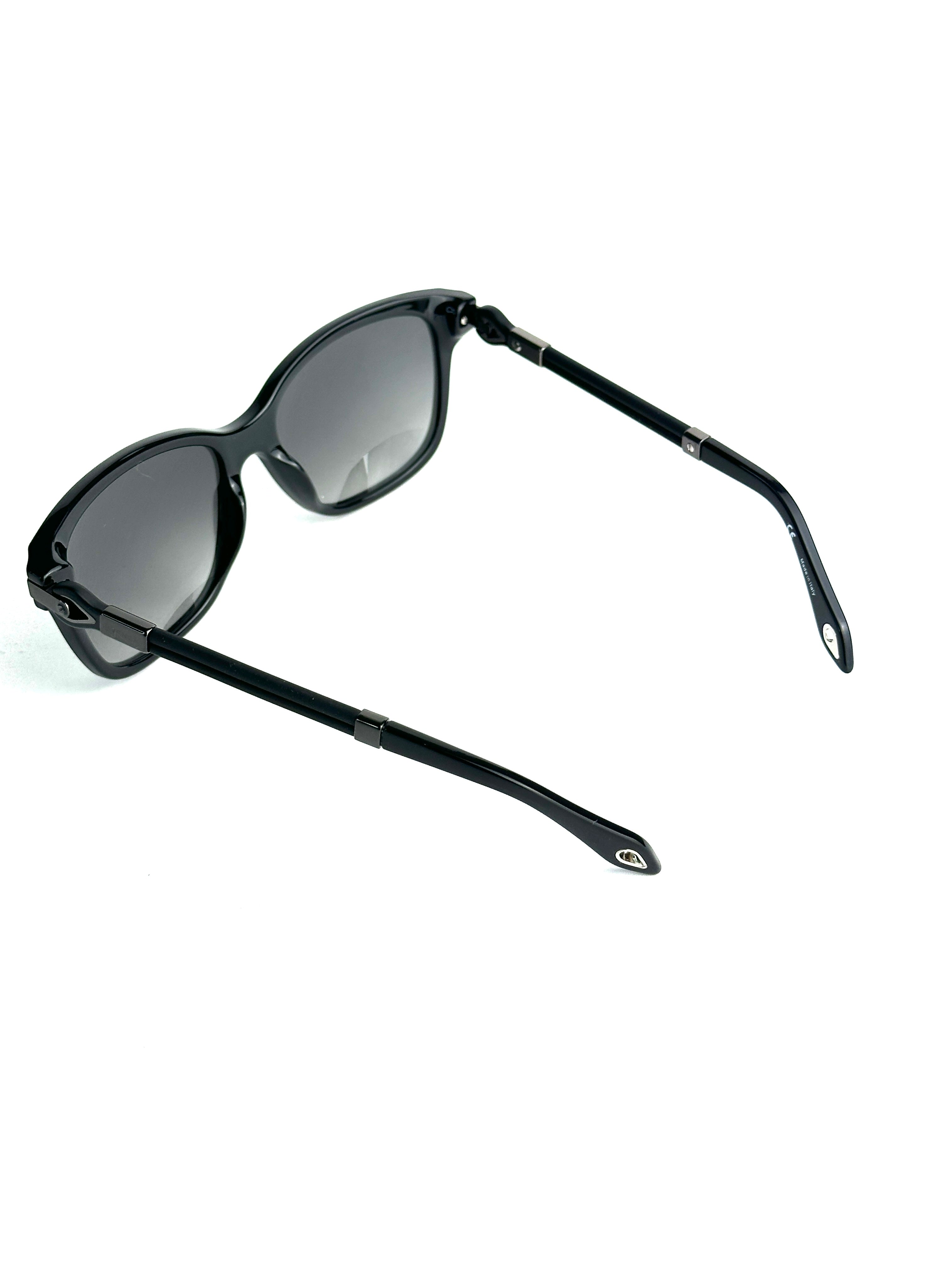 Occhiali da sole GIVENCHY SGV917 0700