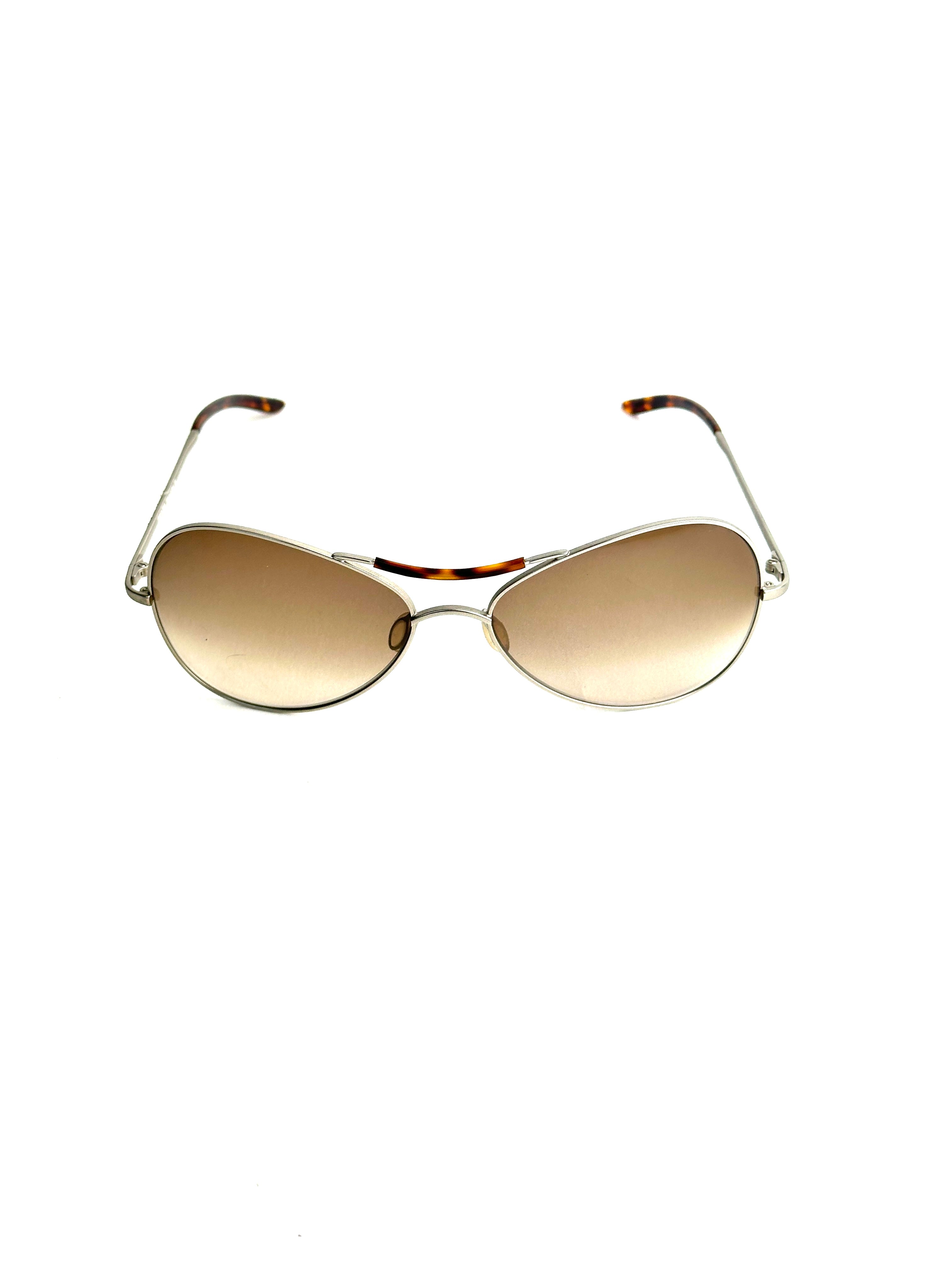 PRADA SPR62B Gris