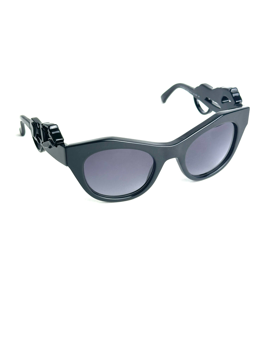 GIVENCHY SGV782 0700 sunglasses