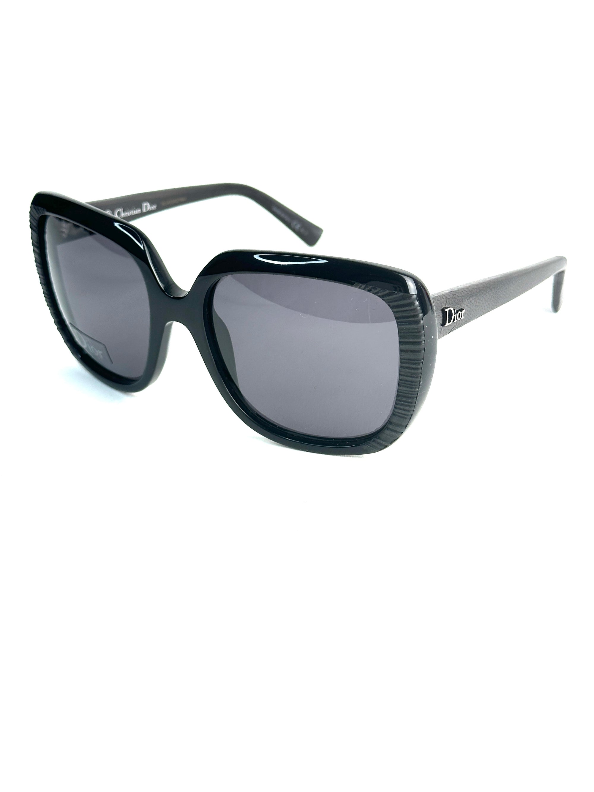 DIOR DIORAFFETAS1 648/Y1 BLK LEAT sunglasses