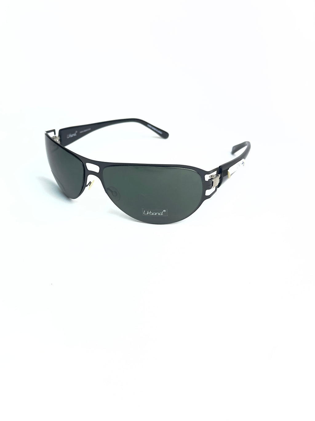 URBAND TITANIUM