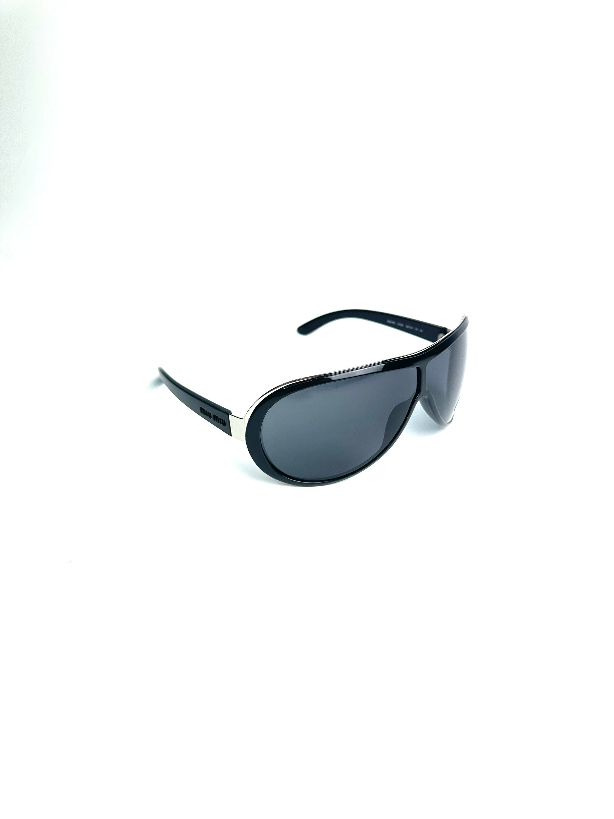 MIU MIU SMU18G Black