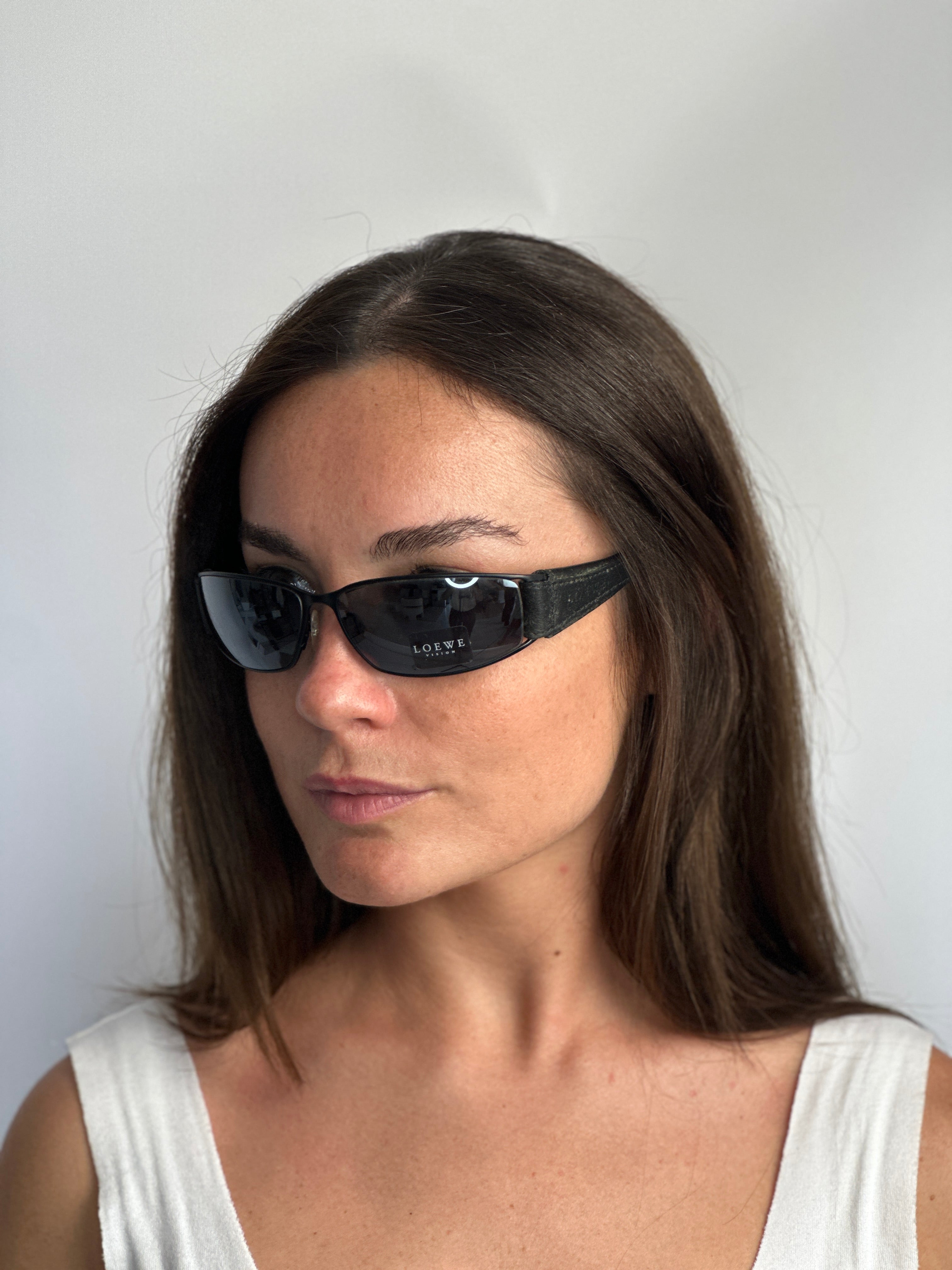Occhiali da sole LOEWE SLW128N