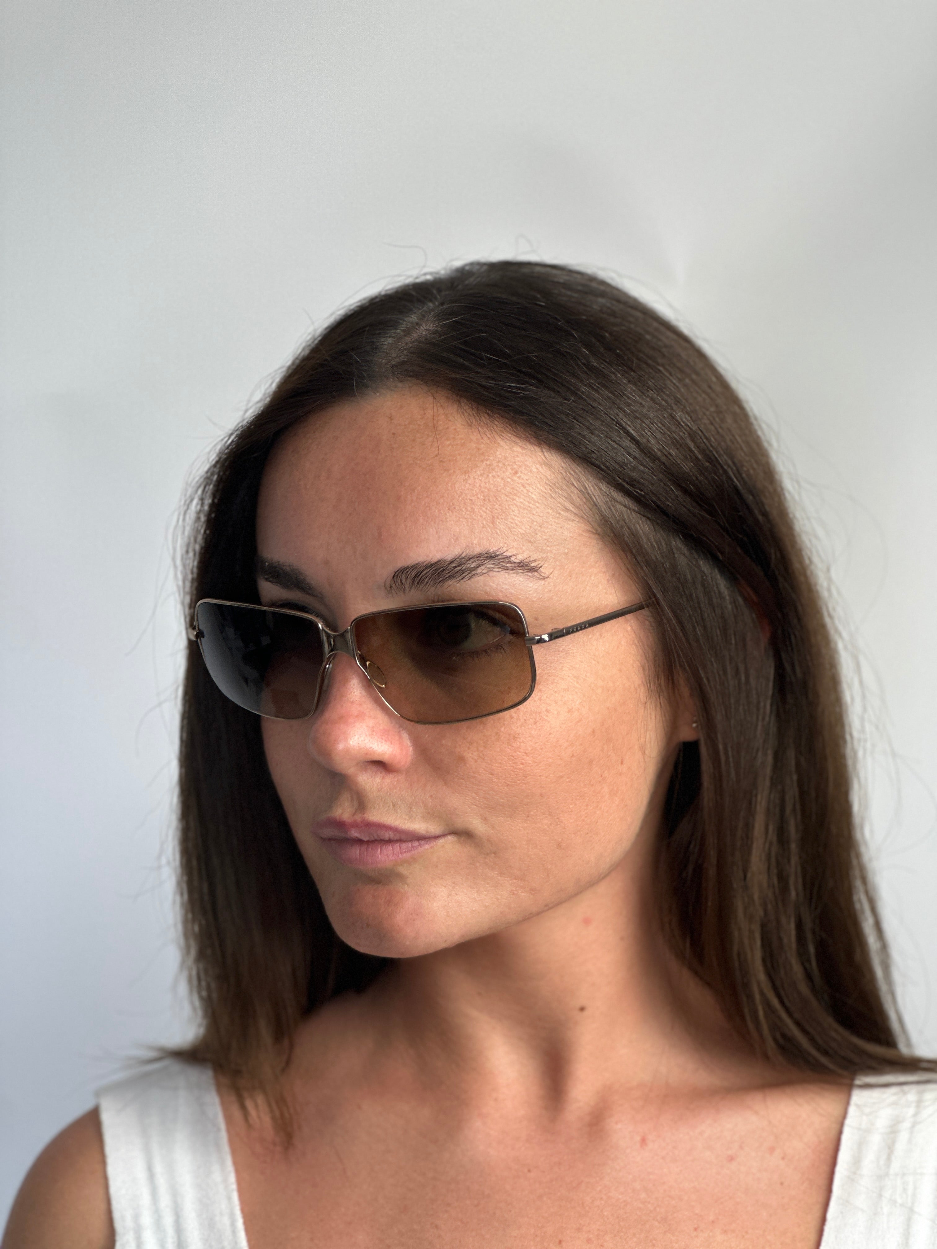 Occhiali da sole PRADA SPR63B GRIGIO VINTAGE