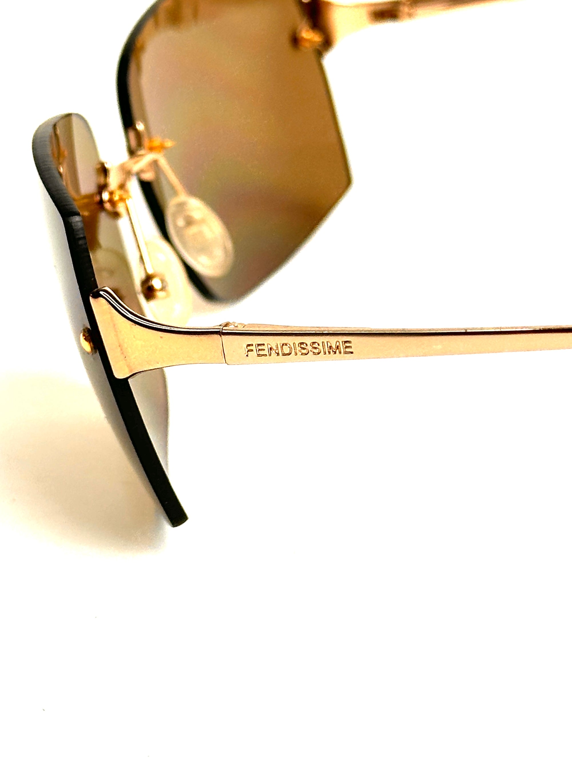 FENDISSIME SFE 025