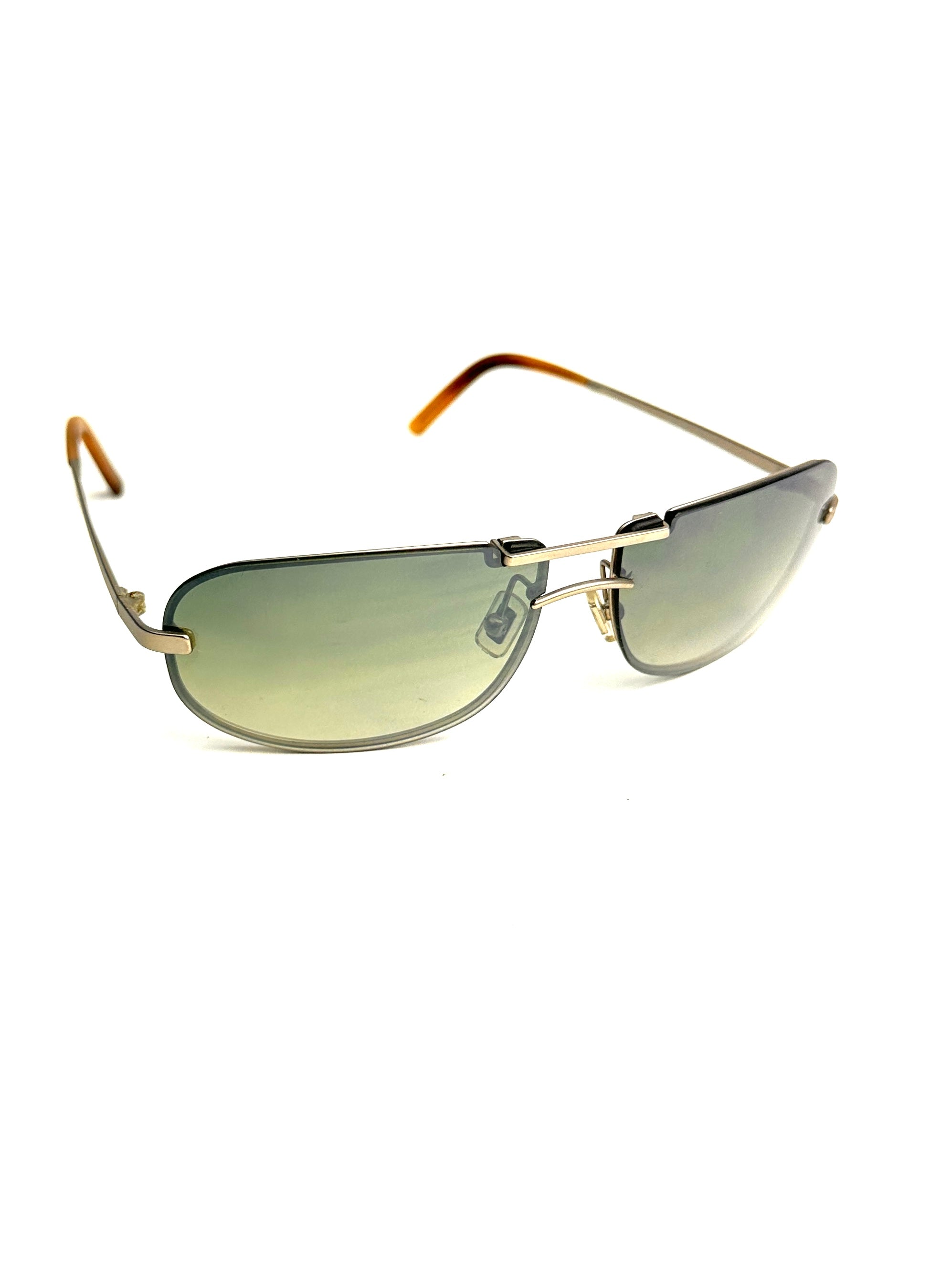 MIU MIU SMU52B lente sfumata verde