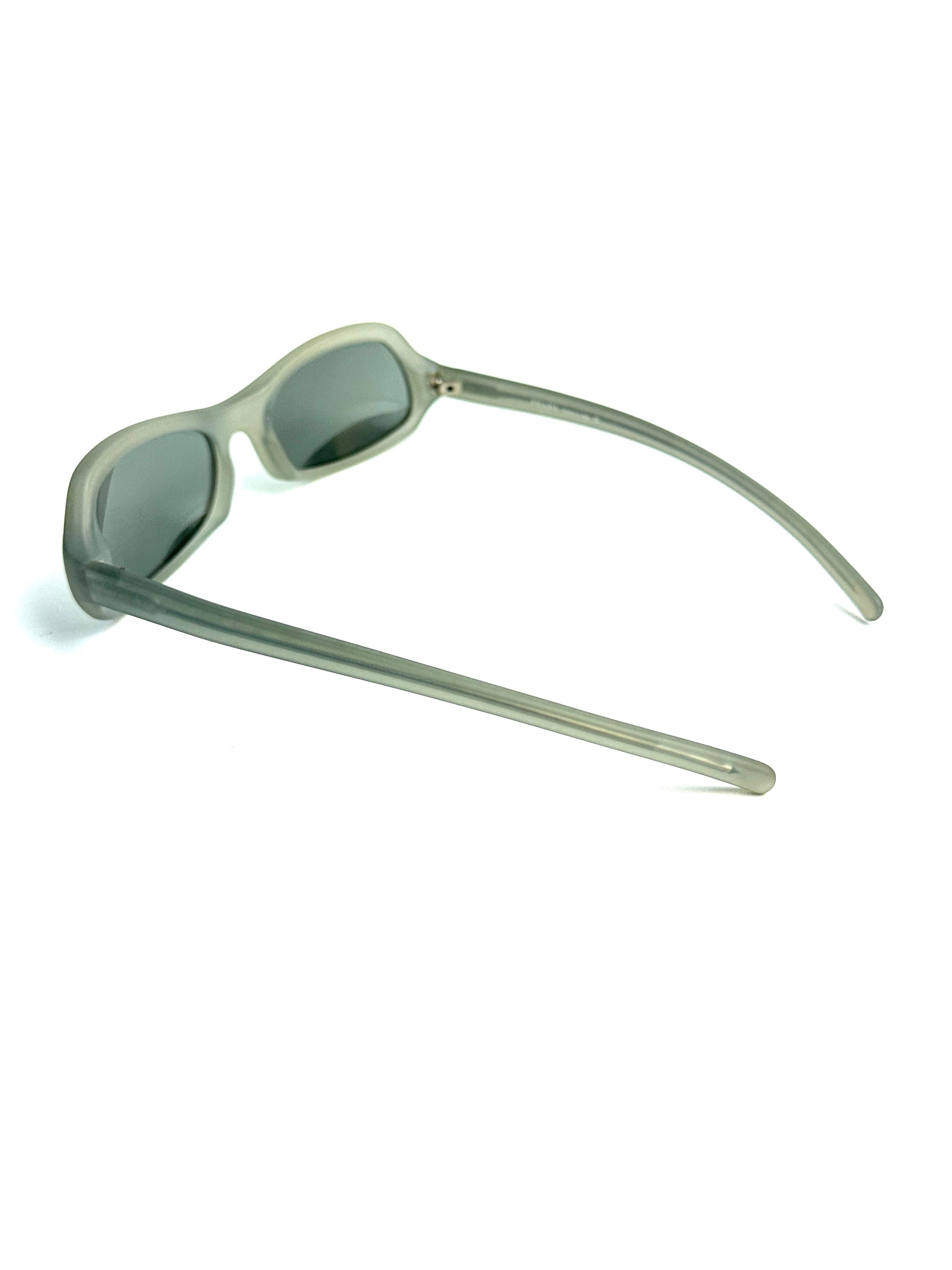 Occhiali da sole PRADA SPR 02A grigio VINTAGE