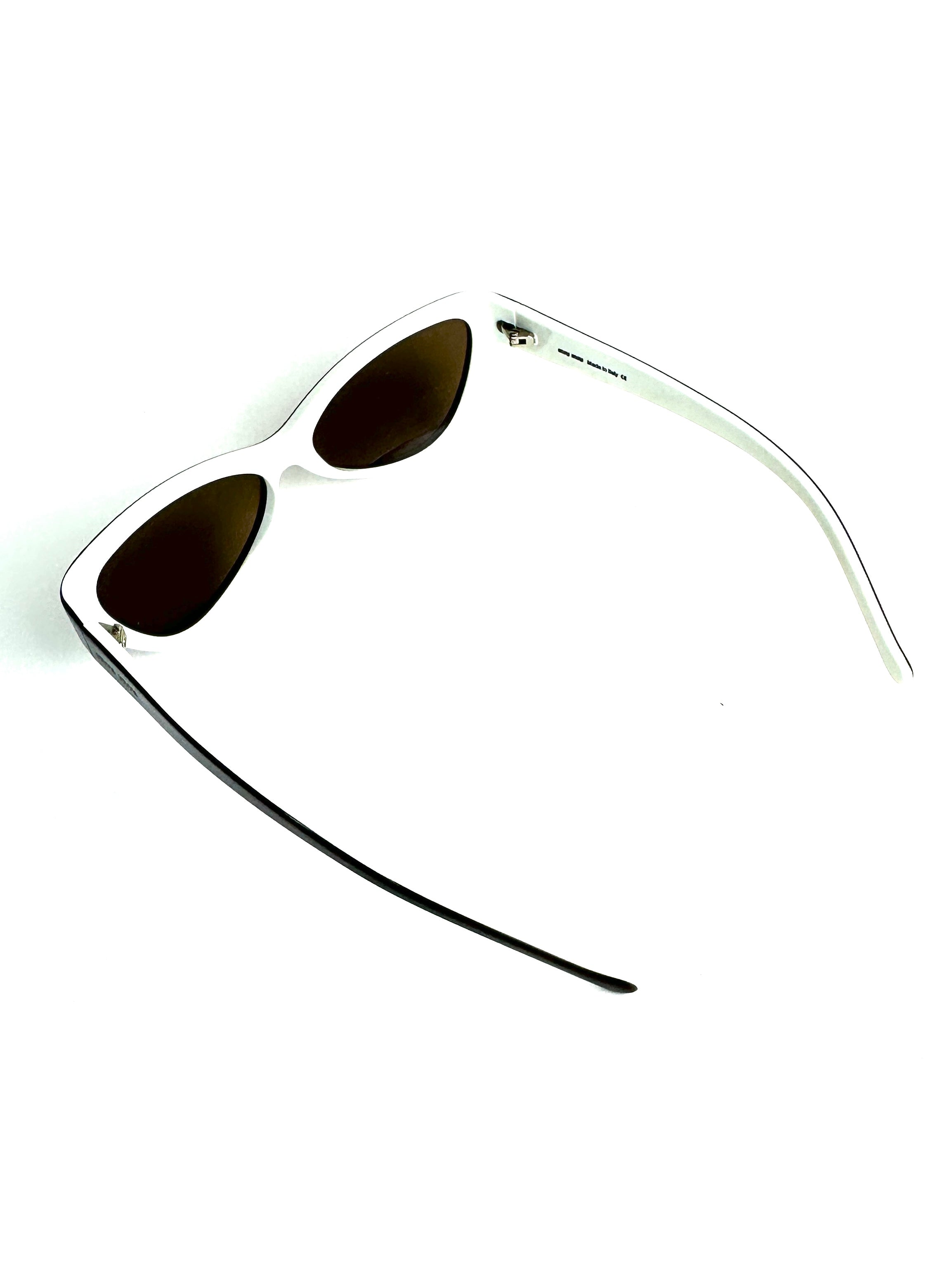 Occhiali da sole MIU MIU SMU09A