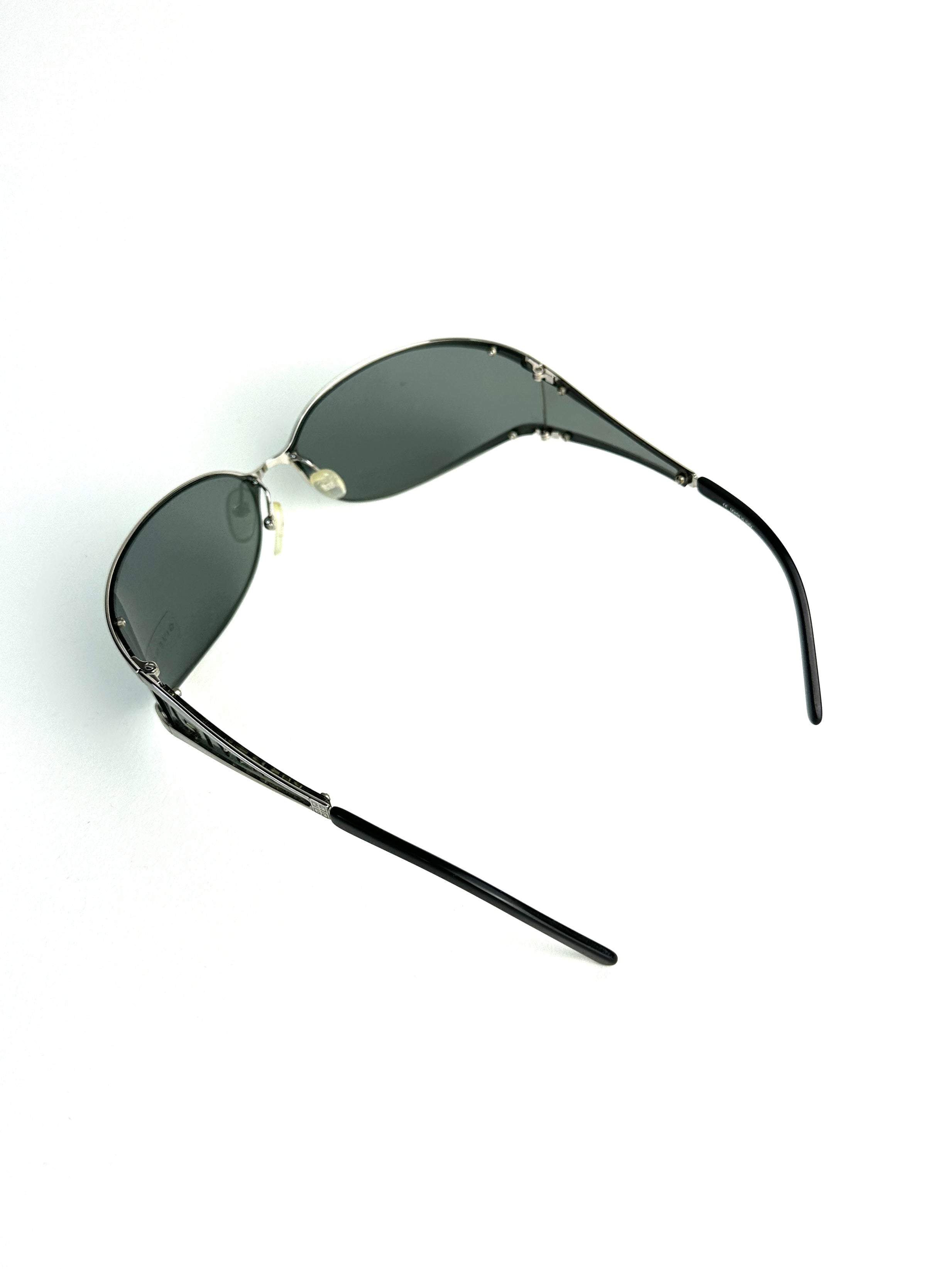 Occhiali da sole GIVENCHY SGV137