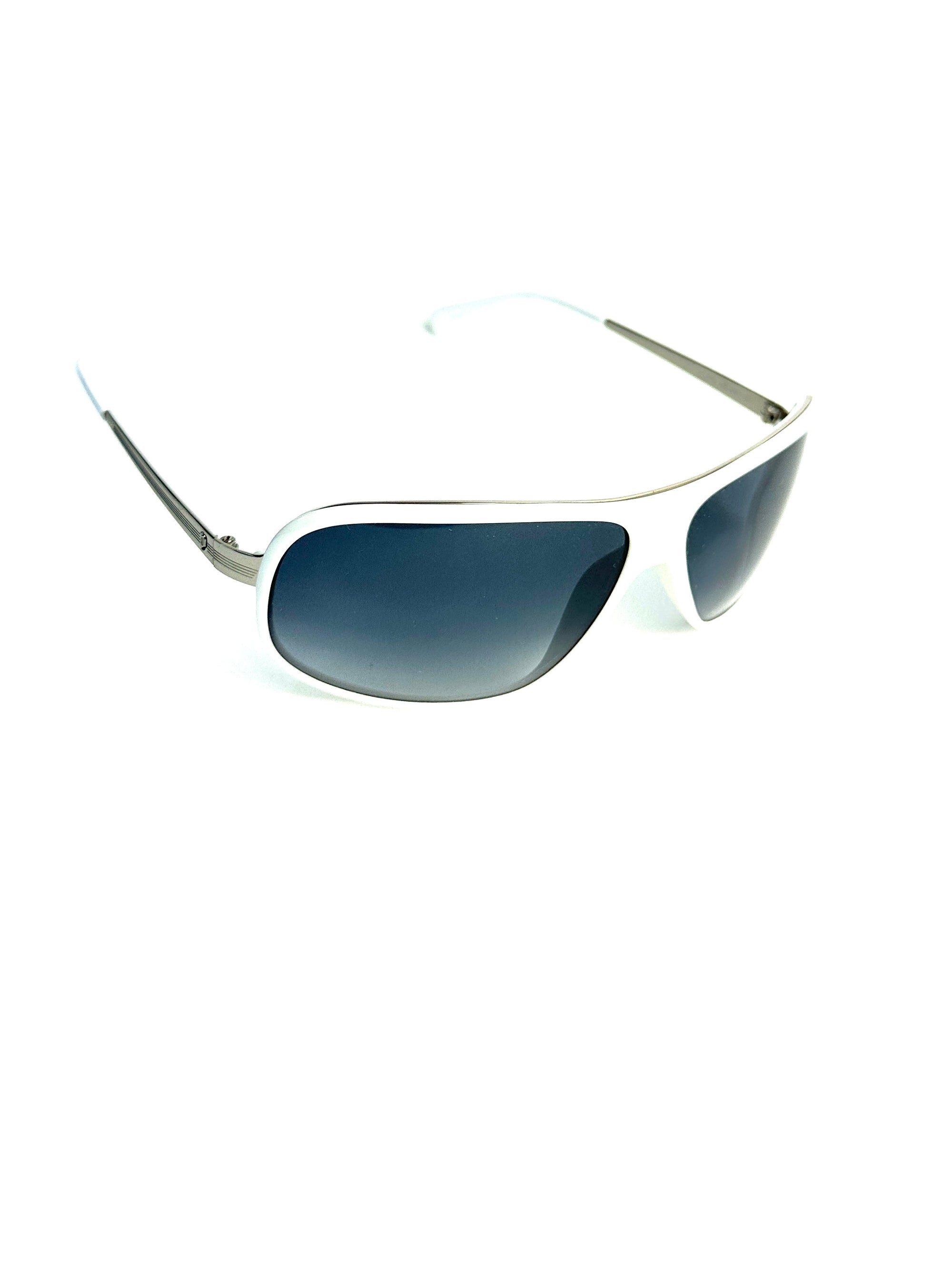POLICE S8384