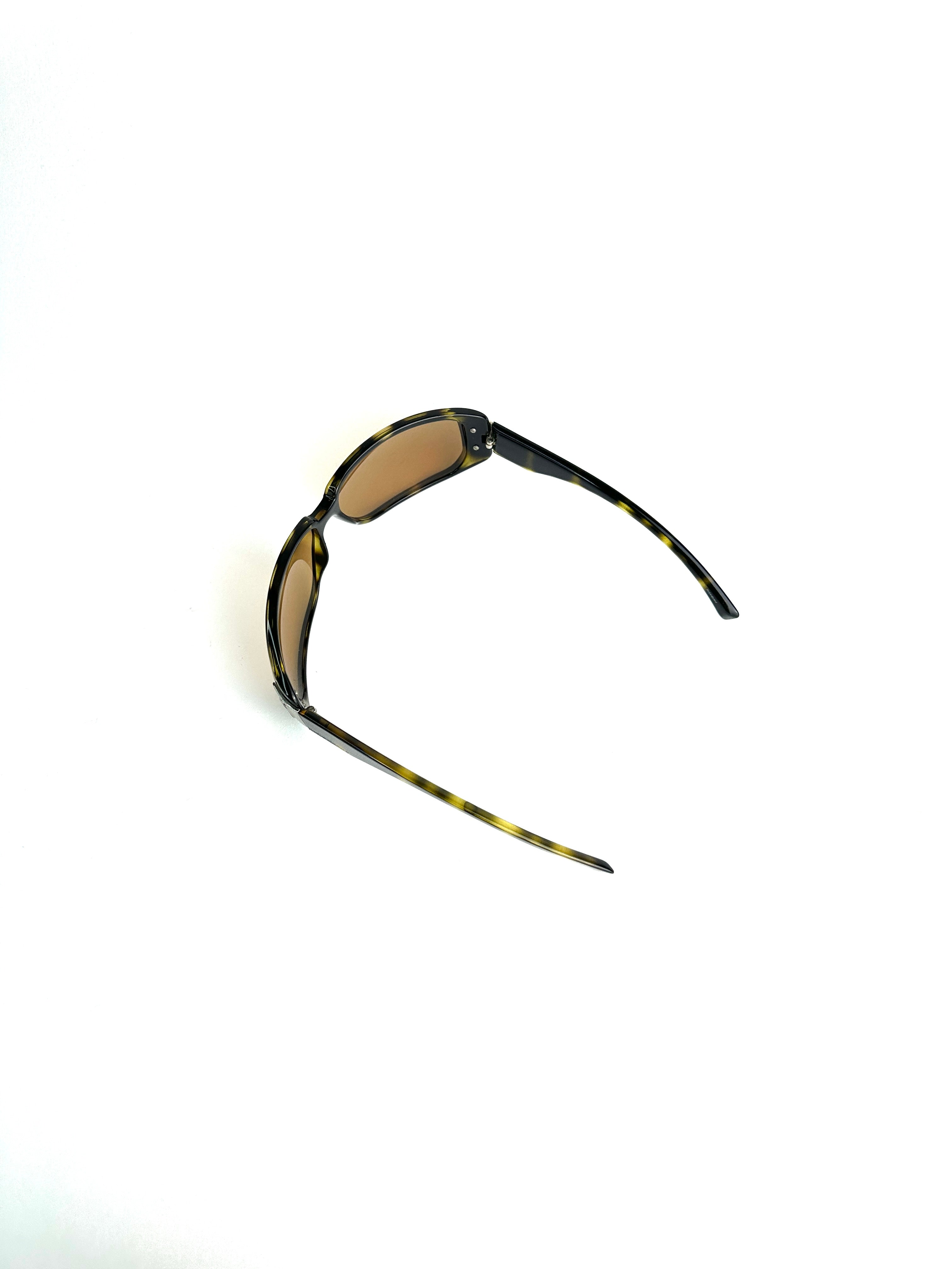SAINT LAURENT 2138/S turtle