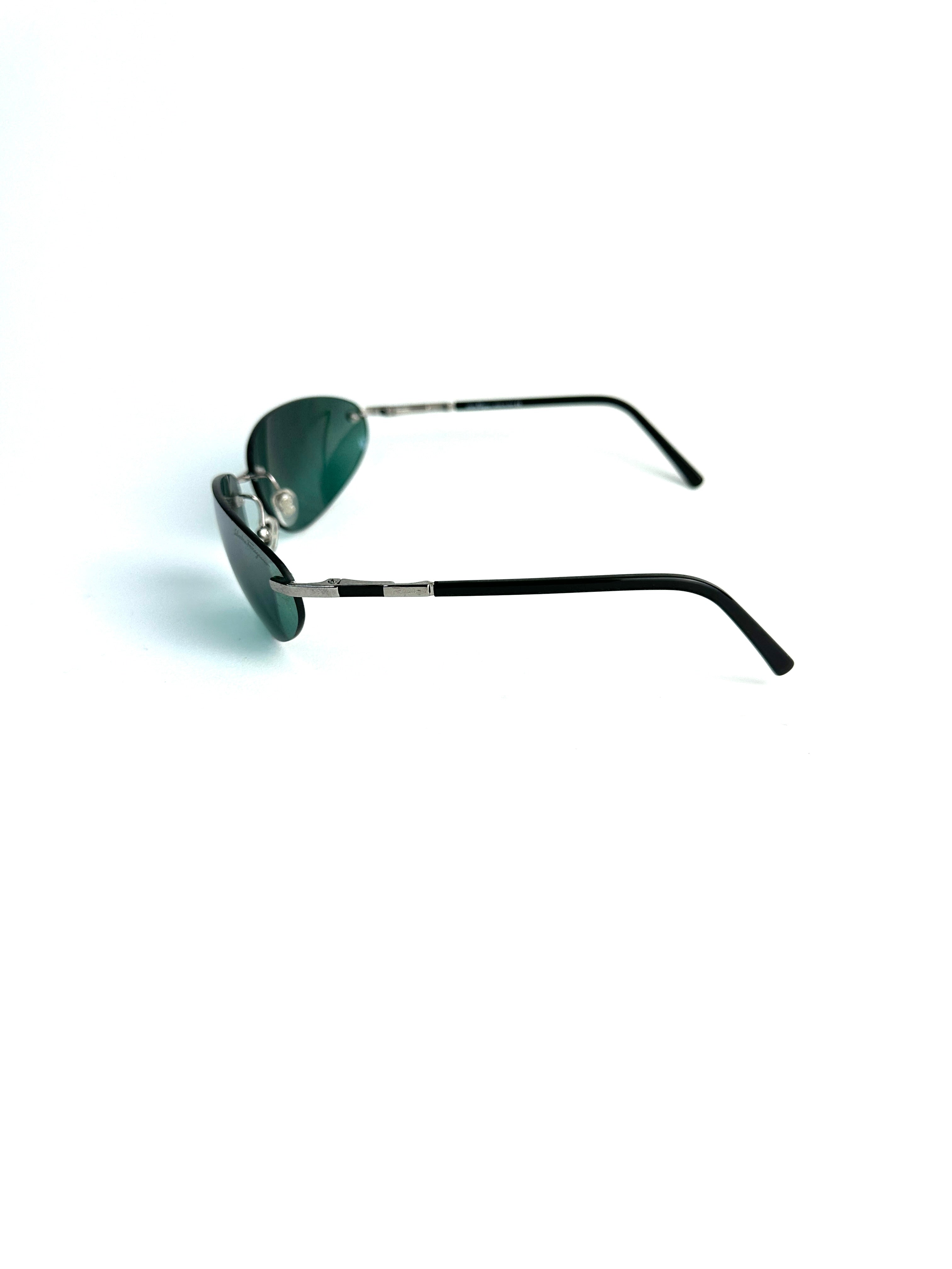 Occhiali da sole FERRAGAMO 1044