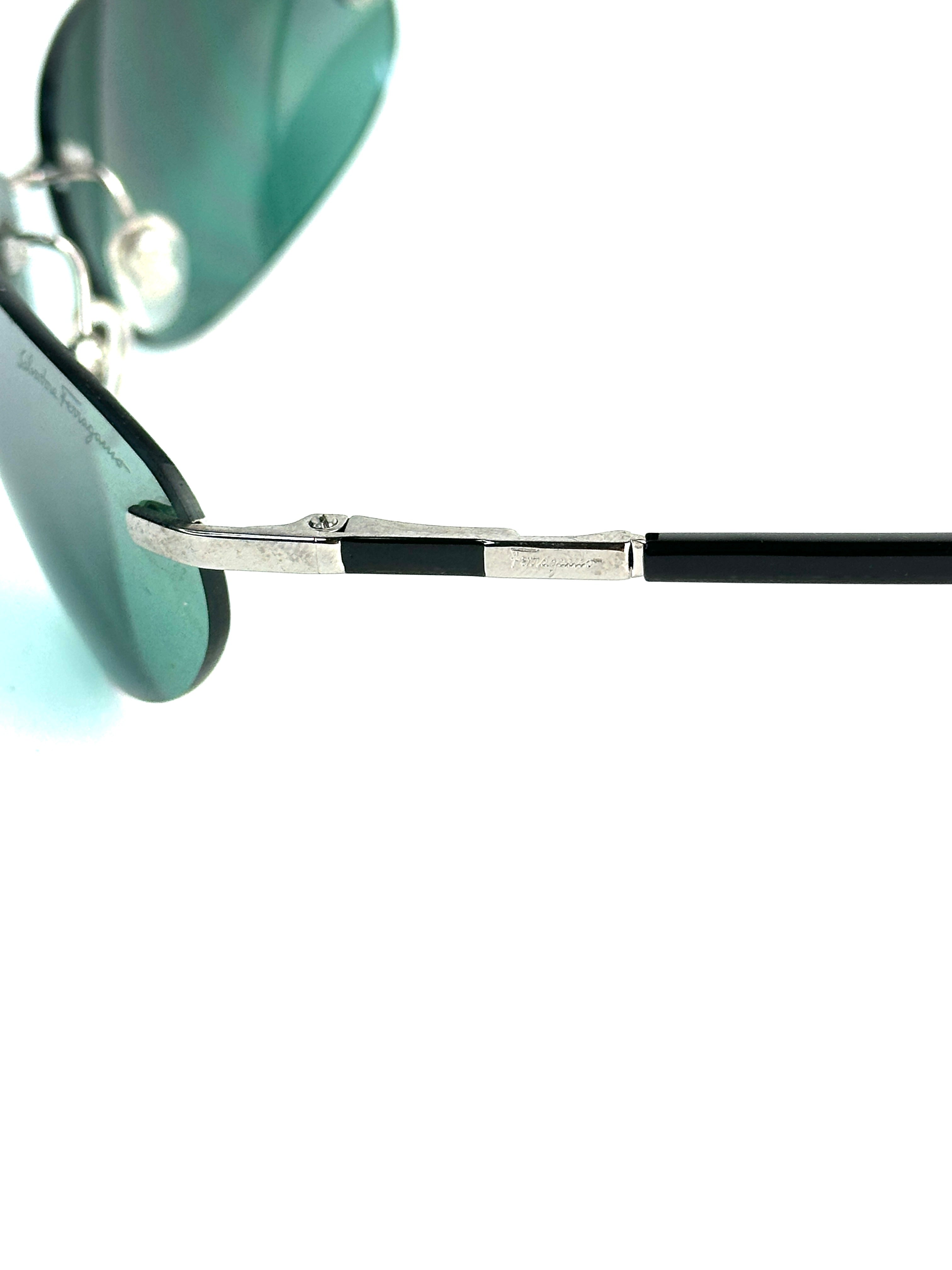 Occhiali da sole FERRAGAMO 1044