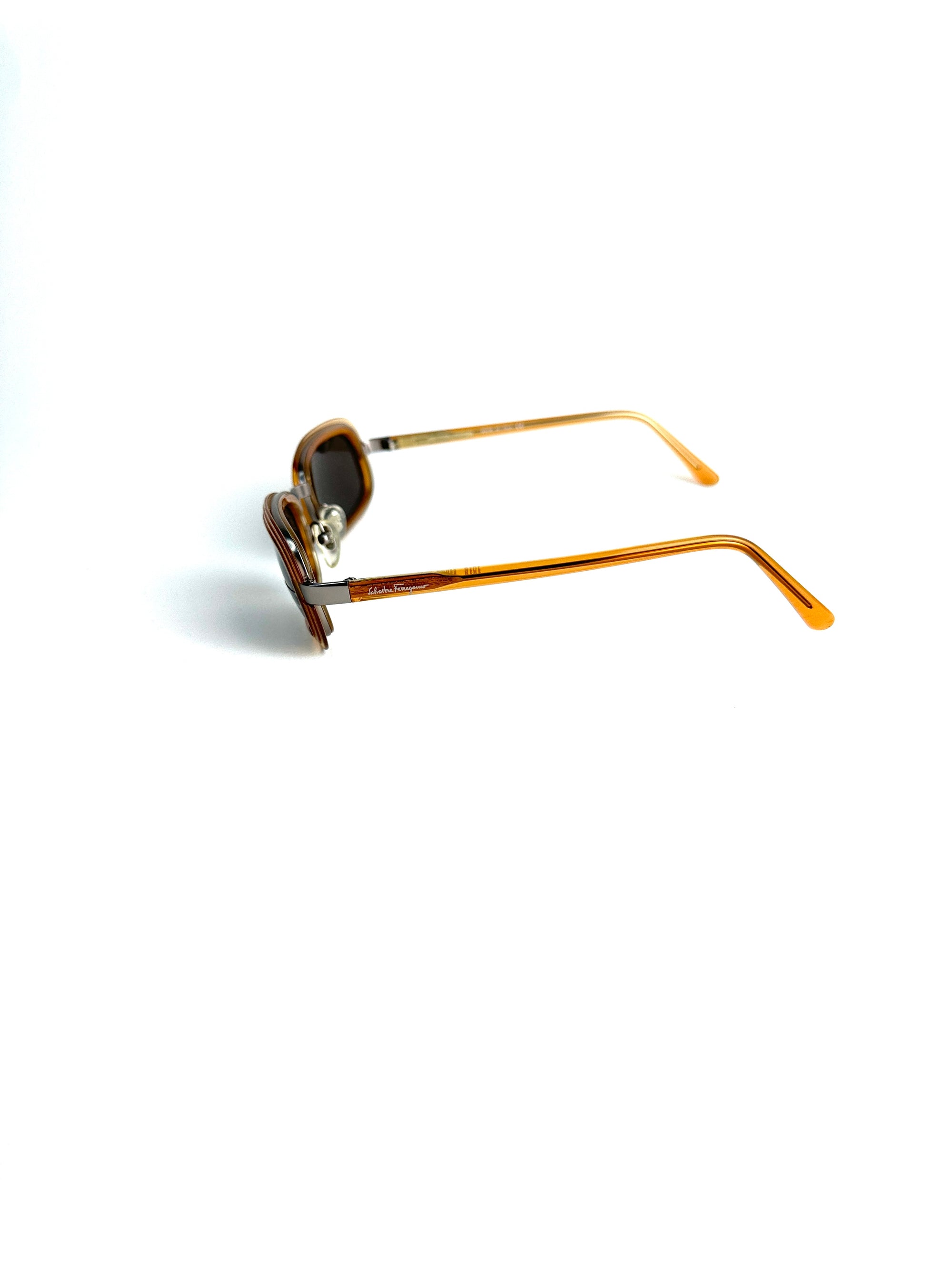FERRAGAMO 1016