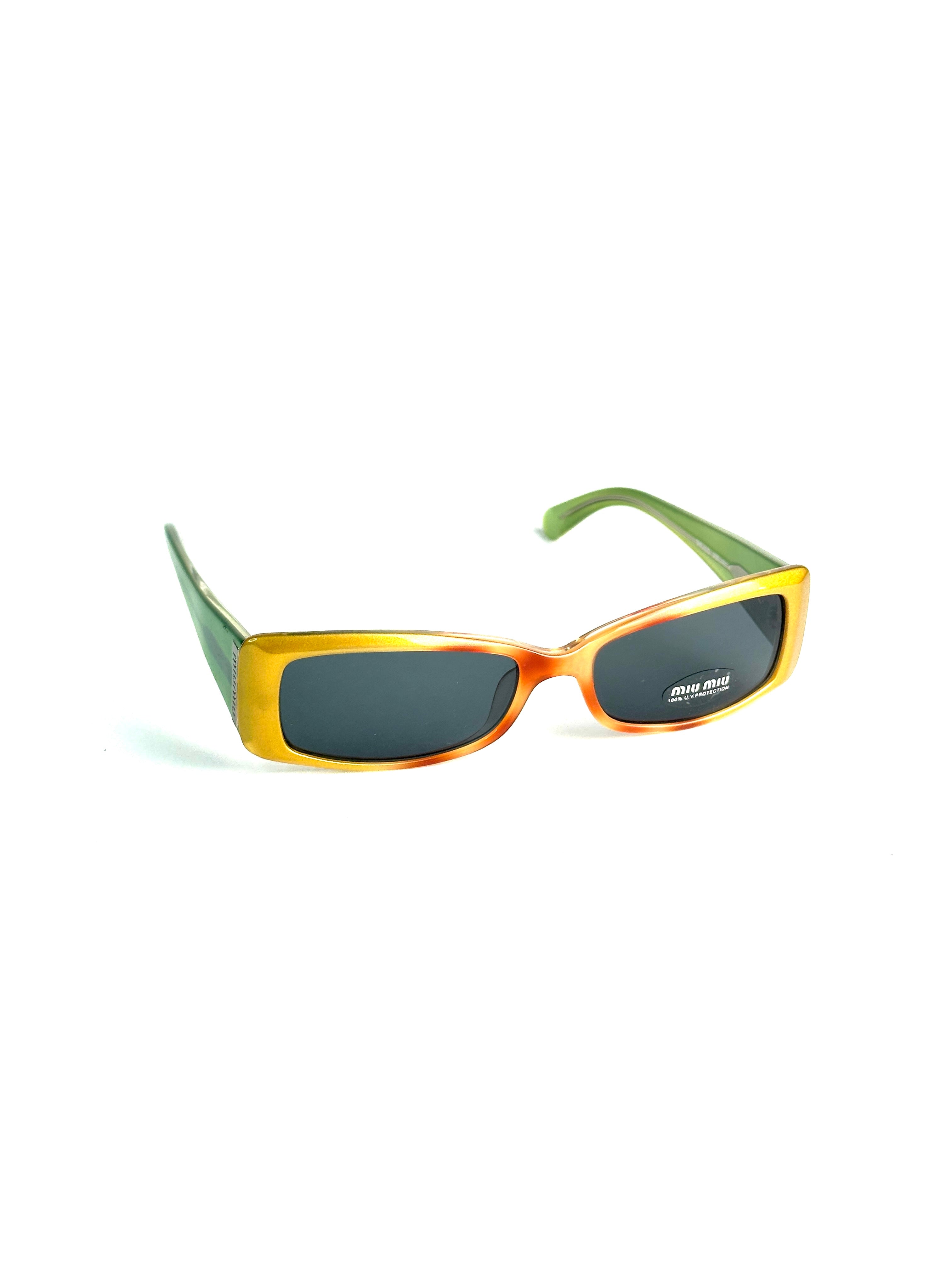 Occhiali da sole MIU MIU SMU03D