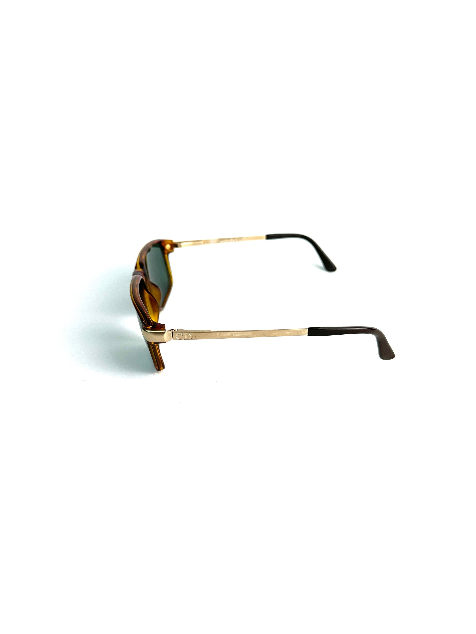 DIOR 2900