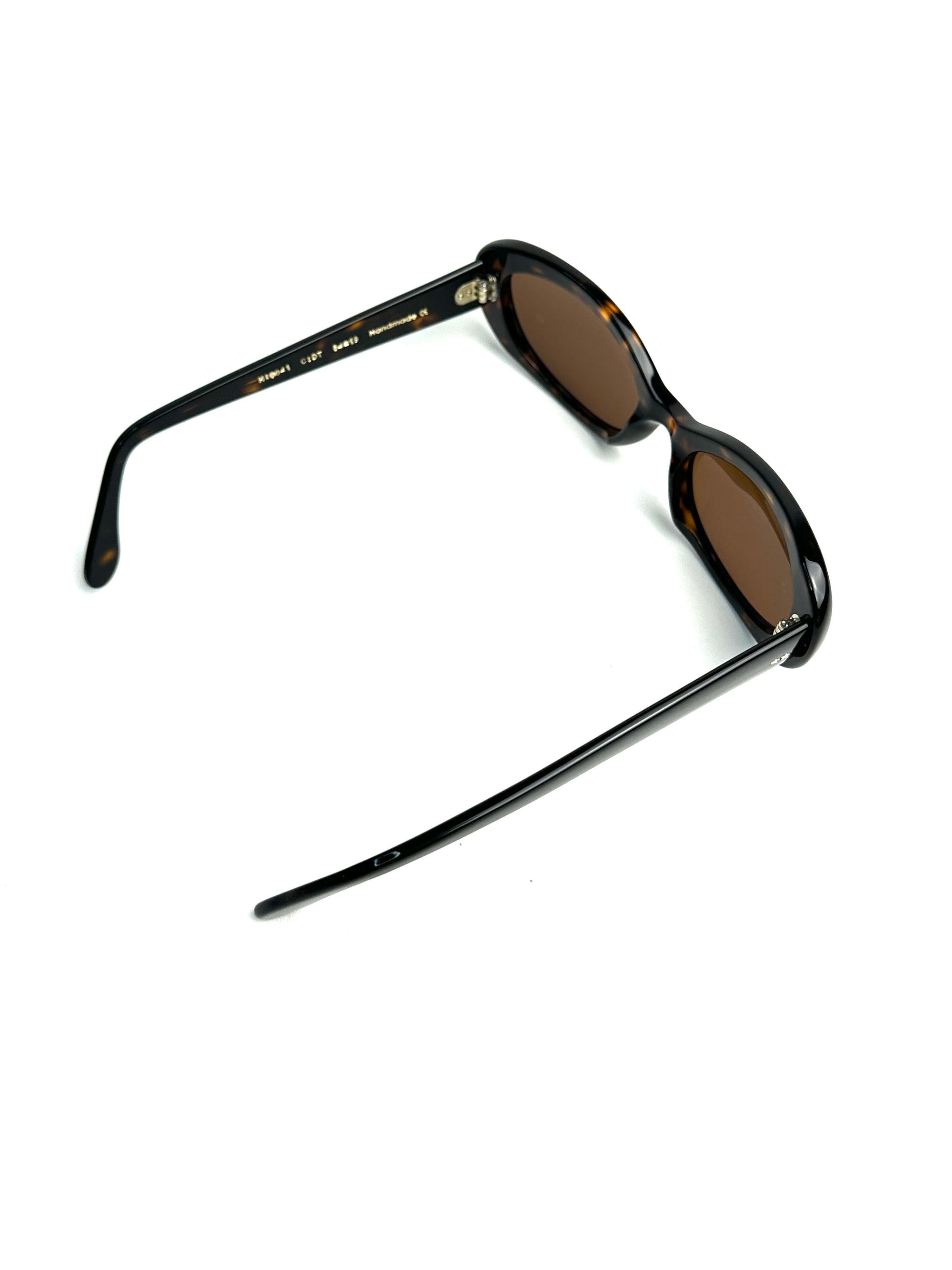 CUTLER ET GROSS M0841