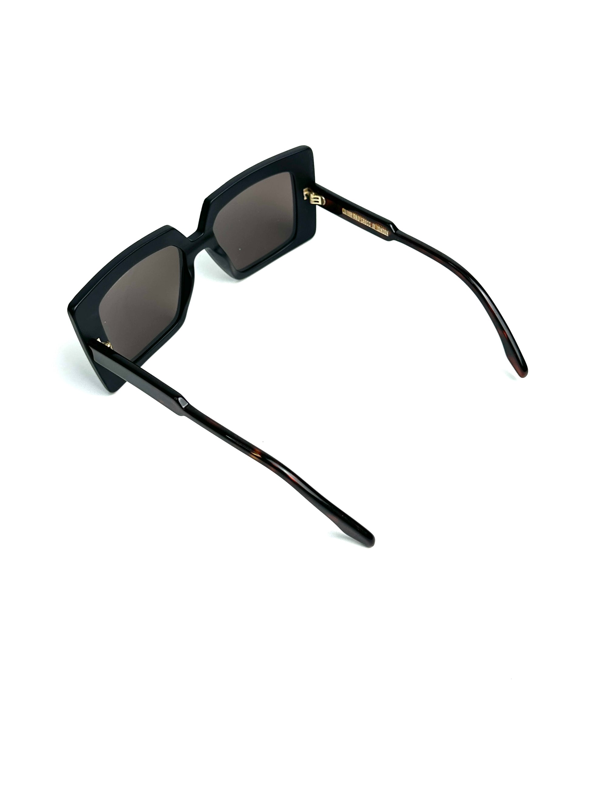 CUTLER ET GROSS M1280