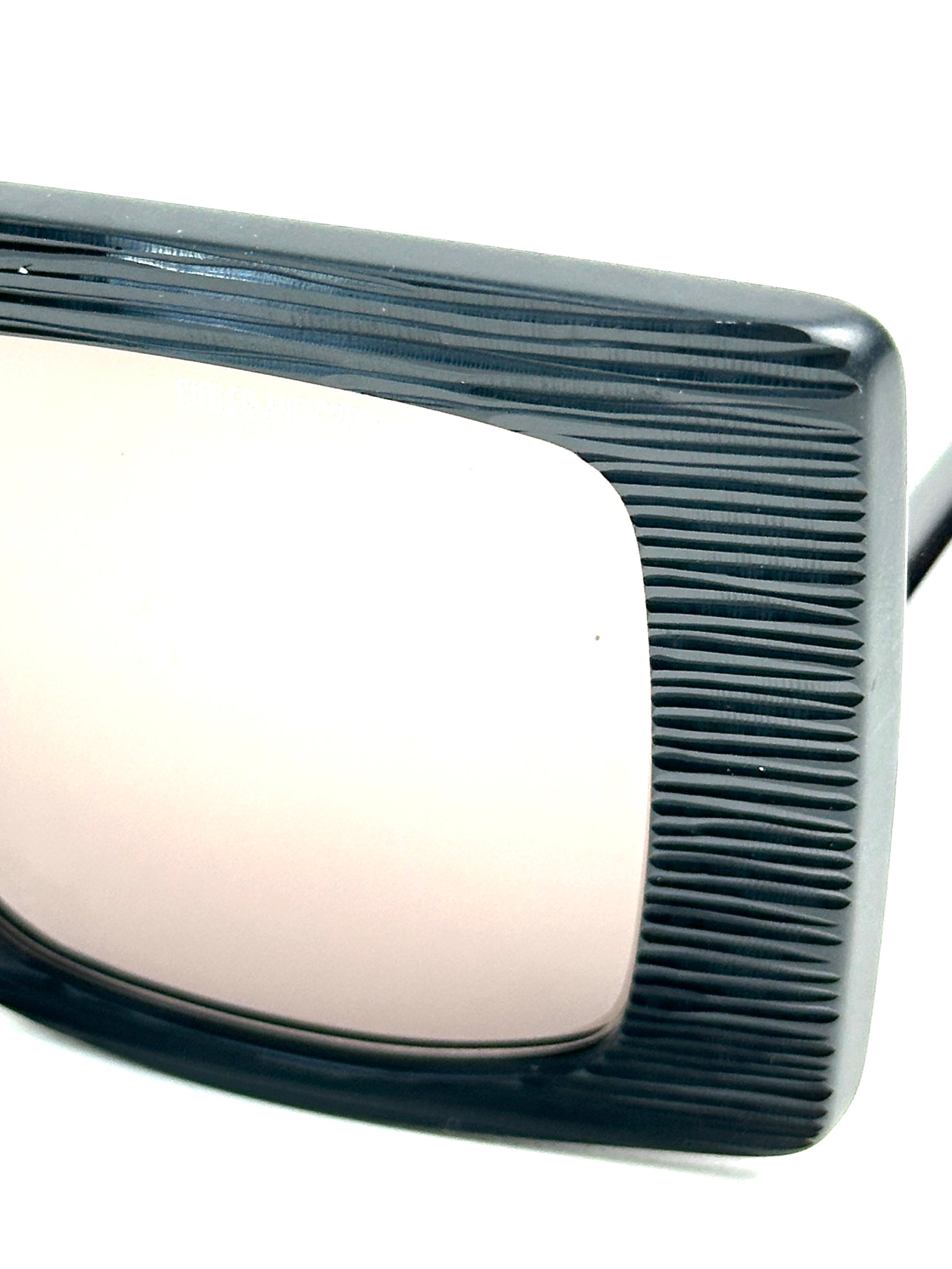 CUTLER ET GROSS M1280